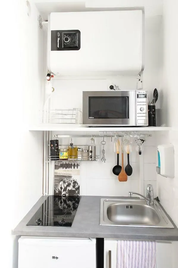 Petit Marais Apartment Paris